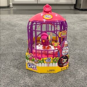NWT 🤍Little life pets🤍